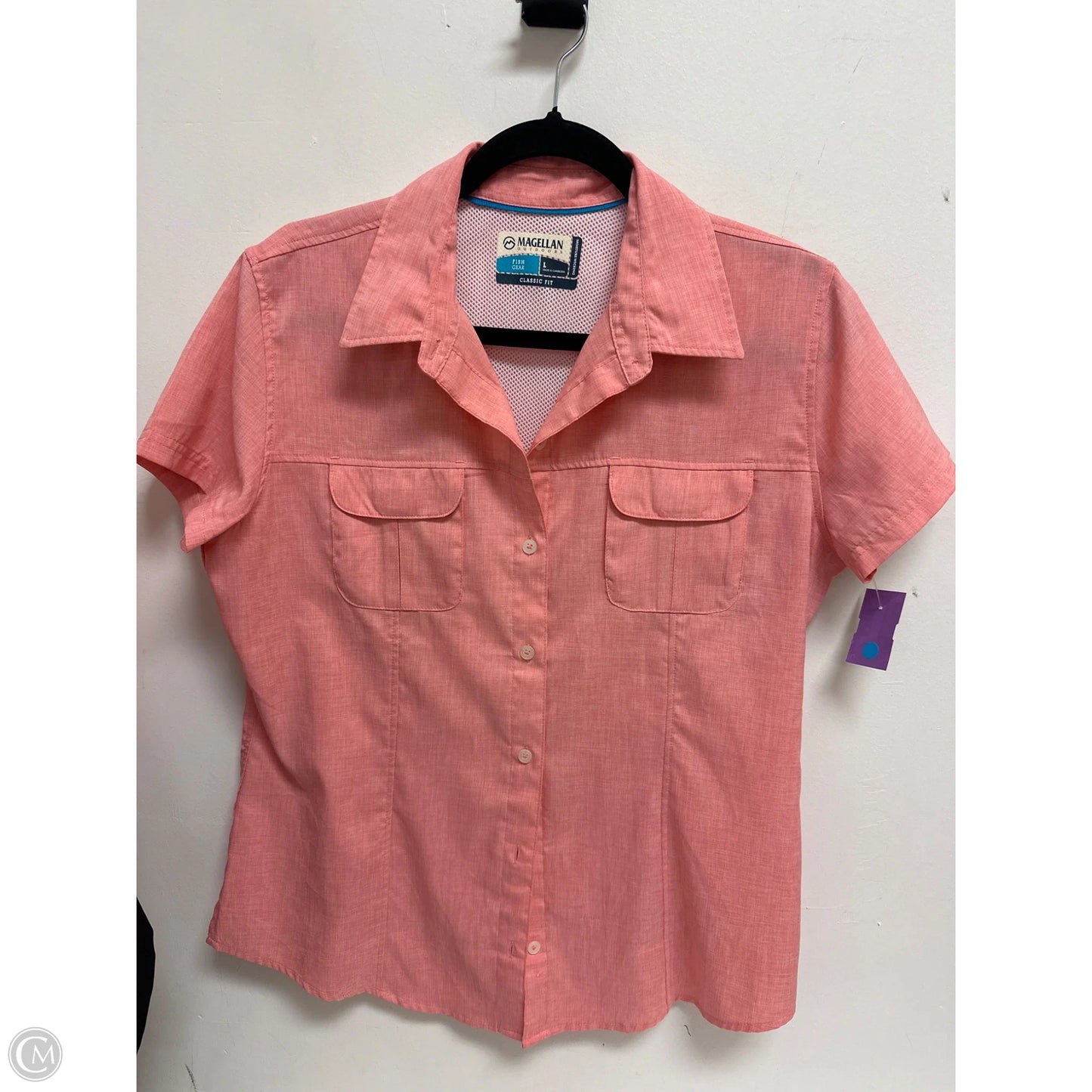 Top Short Sleeve By Magellan In Coral, Size: L