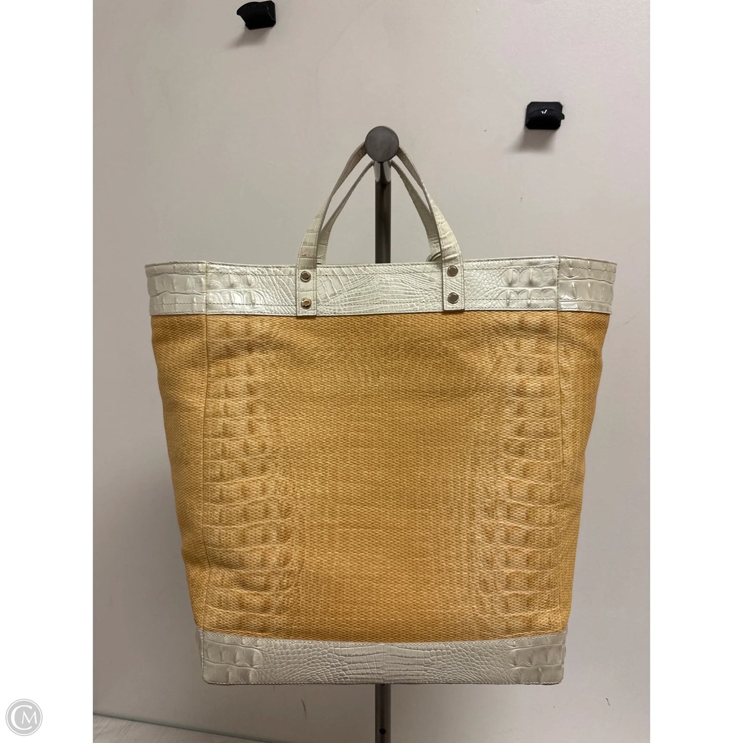 Handbag Designer By Brahmin, Size: Large