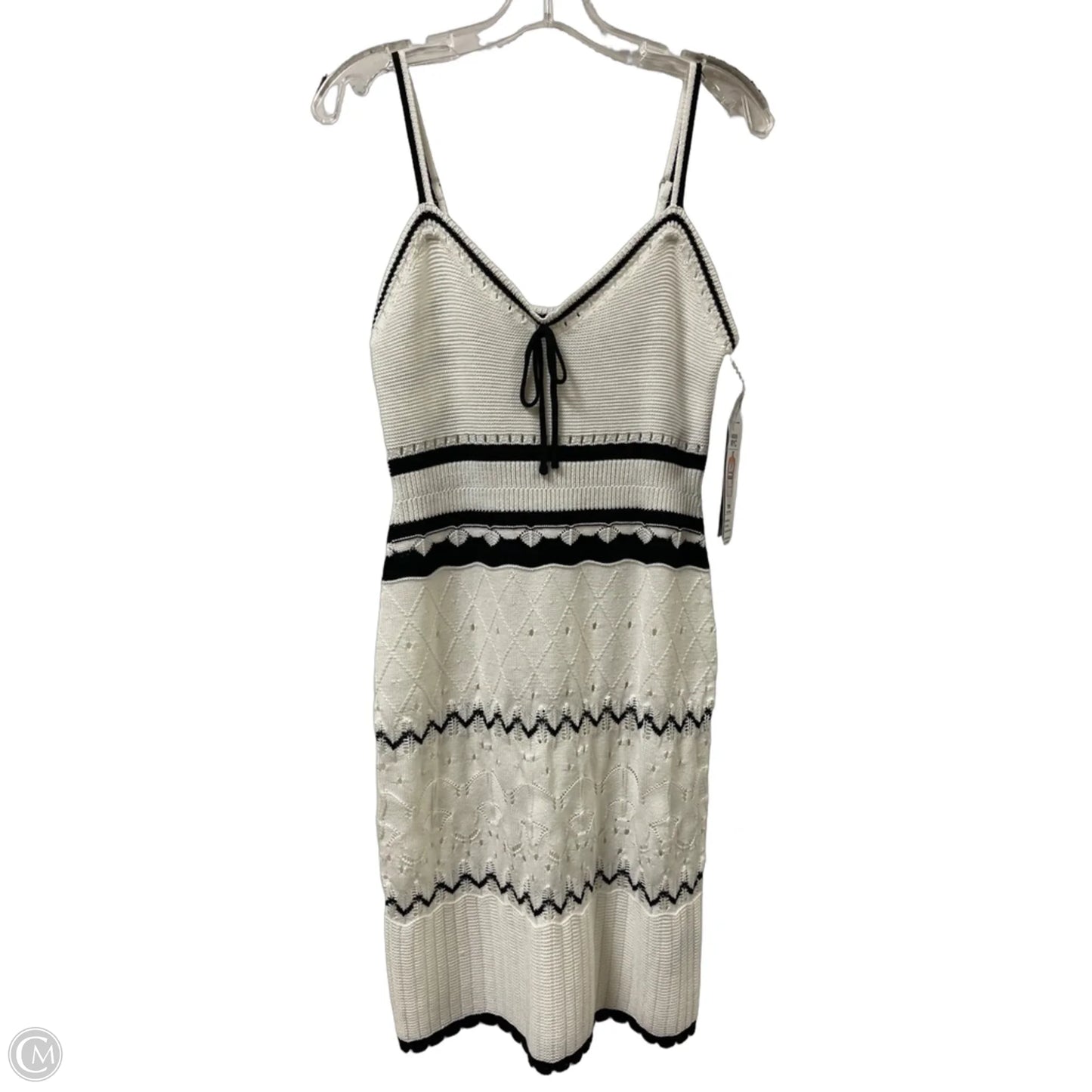 Dress Casual Short By Madden Nyc In Black & Cream, Size: M