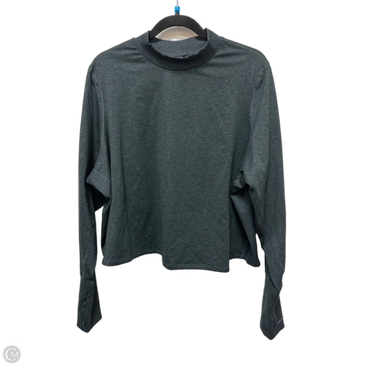 Athletic Top Long Sleeve Crewneck By Old Navy In Grey, Size: 3x