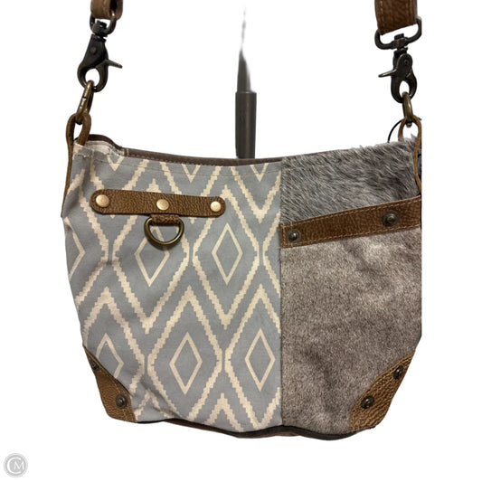 Handbag By Myra, Size: Medium