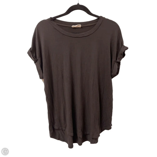 Top Short Sleeve Basic By Clothes Mentor In Brown, Size: M