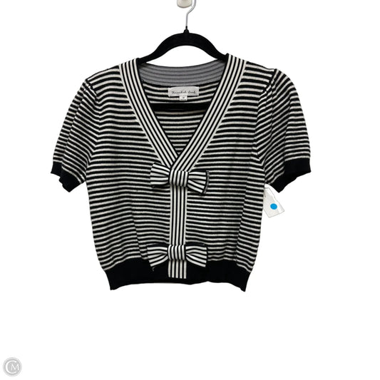 Top Short Sleeve By Clothes Mentor In Striped Pattern, Size: M