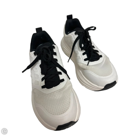 Shoes Athletic By Clothes Mentor In White, Size: 7.5