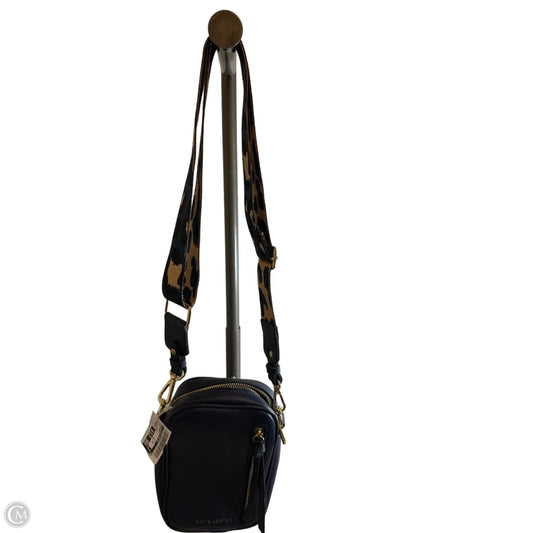 Crossbody By Clothes Mentor, Size: Medium