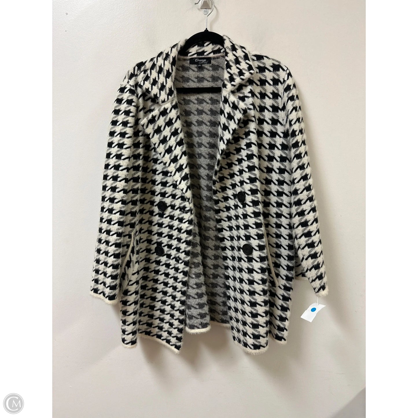 Sweater Cardigan By Clothes Mentor In Black & White, Size: L