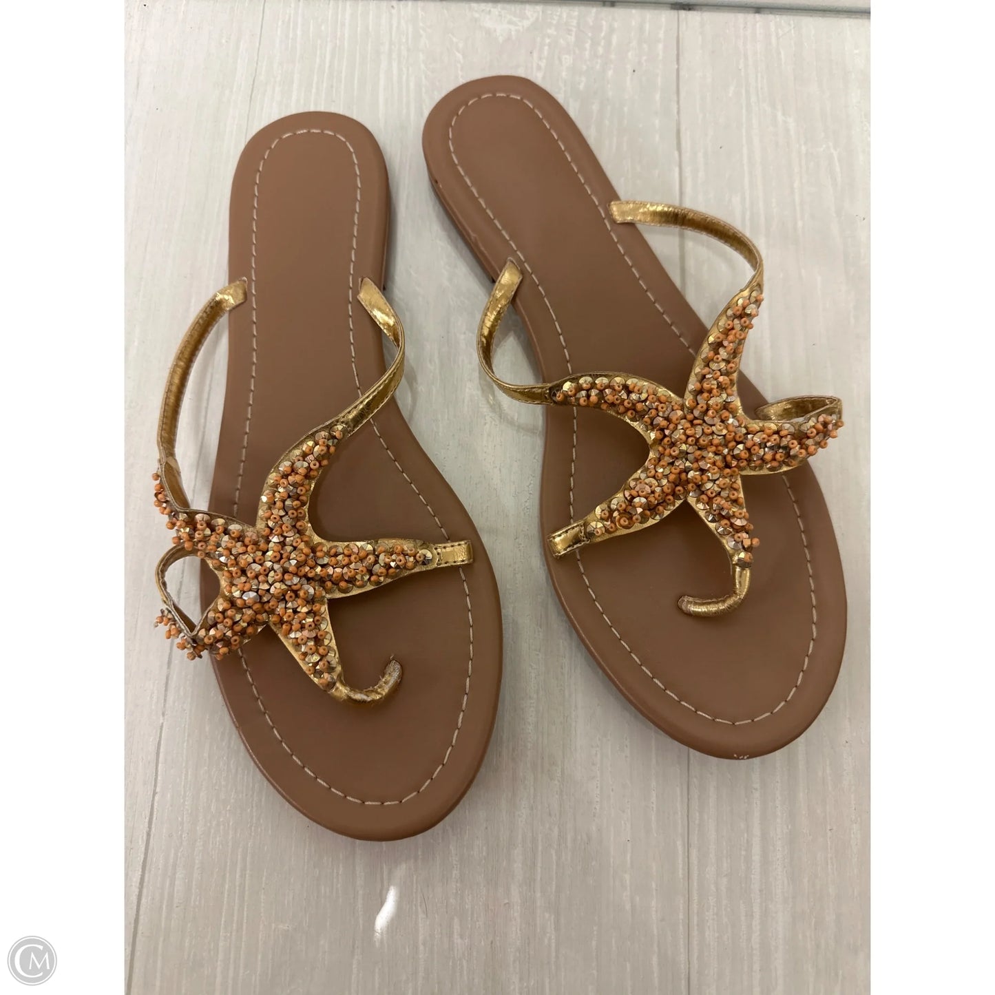 Sandals Flats By Clothes Mentor In Gold, Size: 8