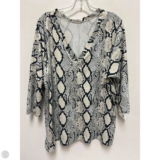 Top Long Sleeve By Ee Some In Snakeskin Print, Size: L