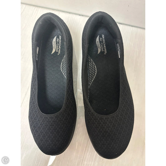 Shoes Flats By Skechers In Black, Size: 10
