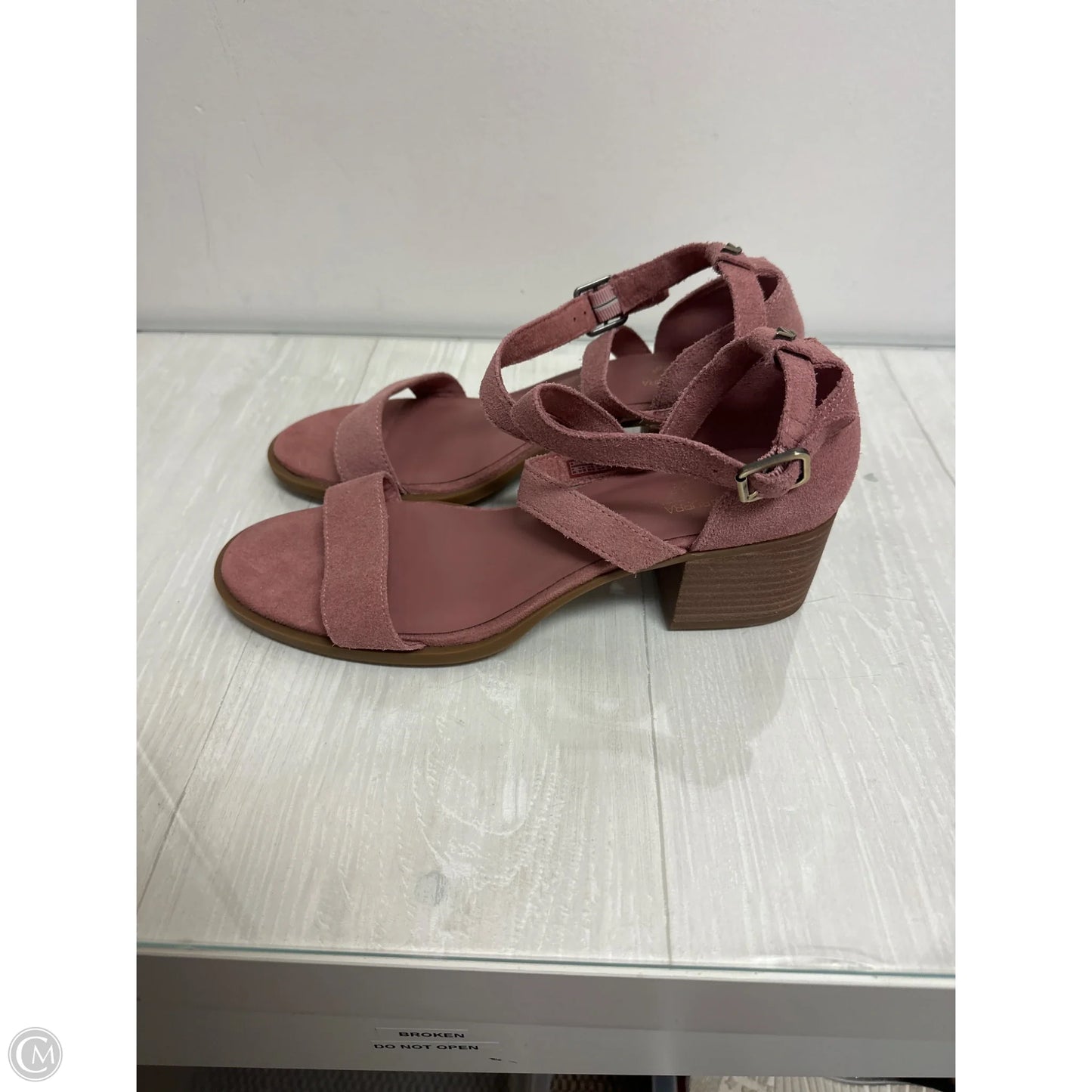 Shoes Heels Block By Koolaburra By Ugg In Pink, Size: 10