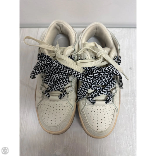 Shoes Athletic By Clothes Mentor In White, Size: 9