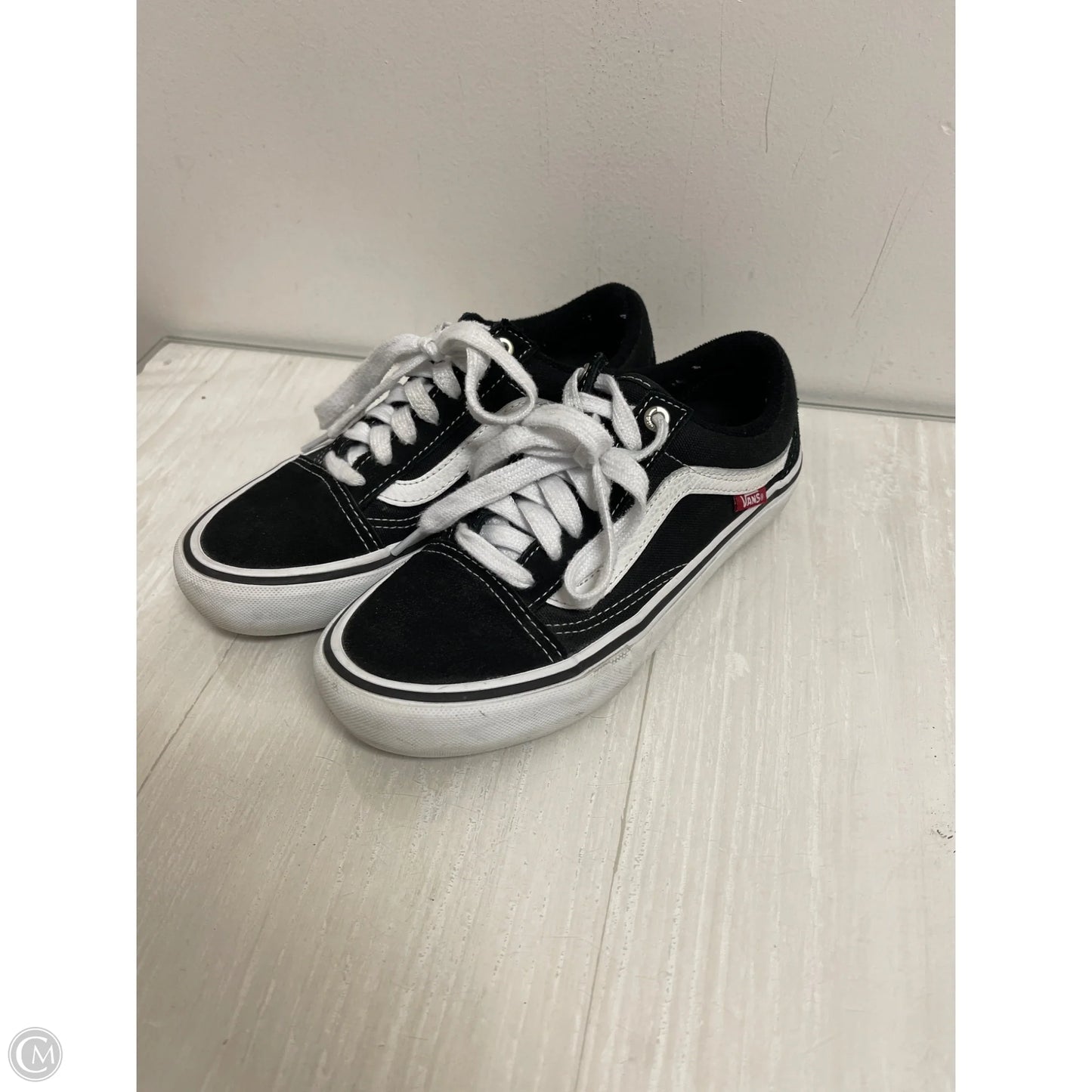 Shoes Athletic By Vans In Black, Size: 5.5