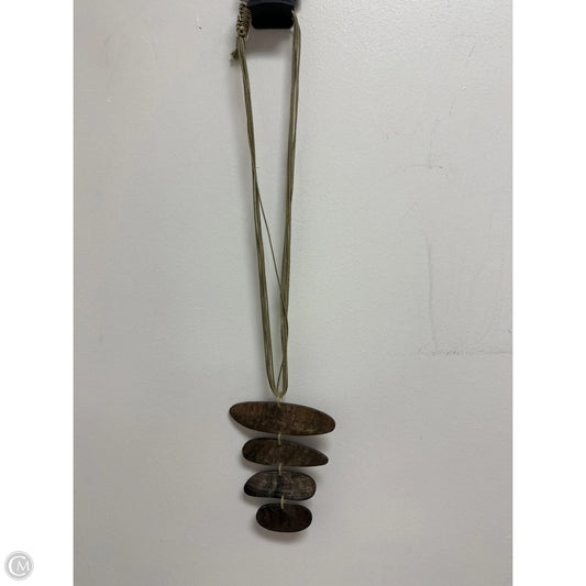 Necklace Pendant By Clothes Mentor