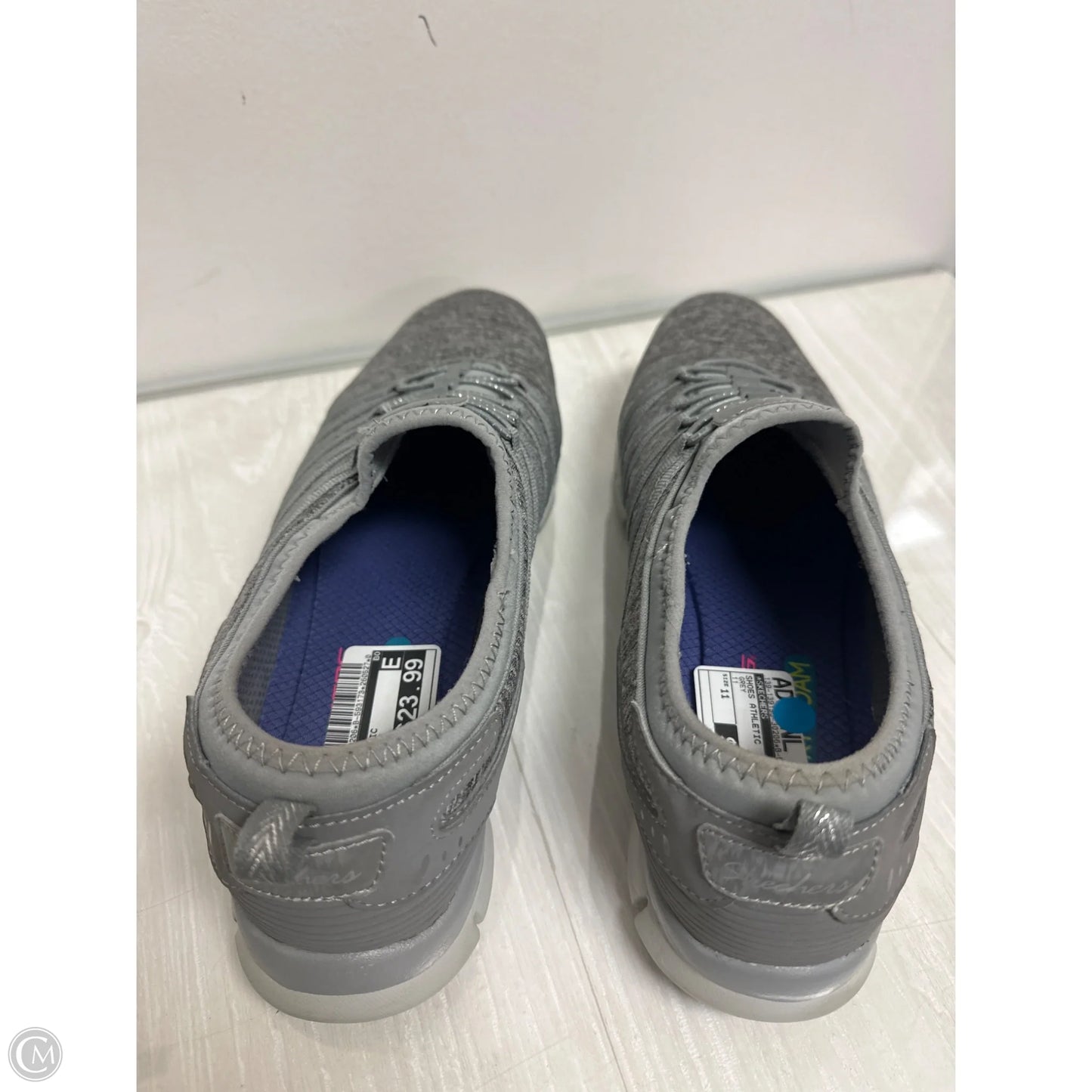 Shoes Athletic By Skechers In Grey, Size: 11