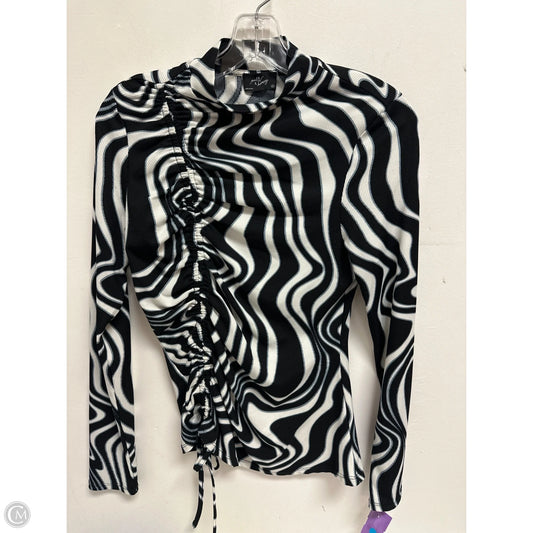 Top Long Sleeve By Milk & Honey In Black & White, Size: M