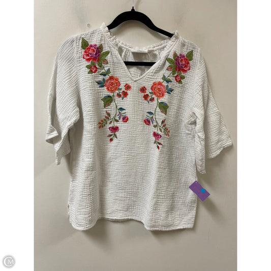 Top Short Sleeve By Clothes Mentor In White, Size: M