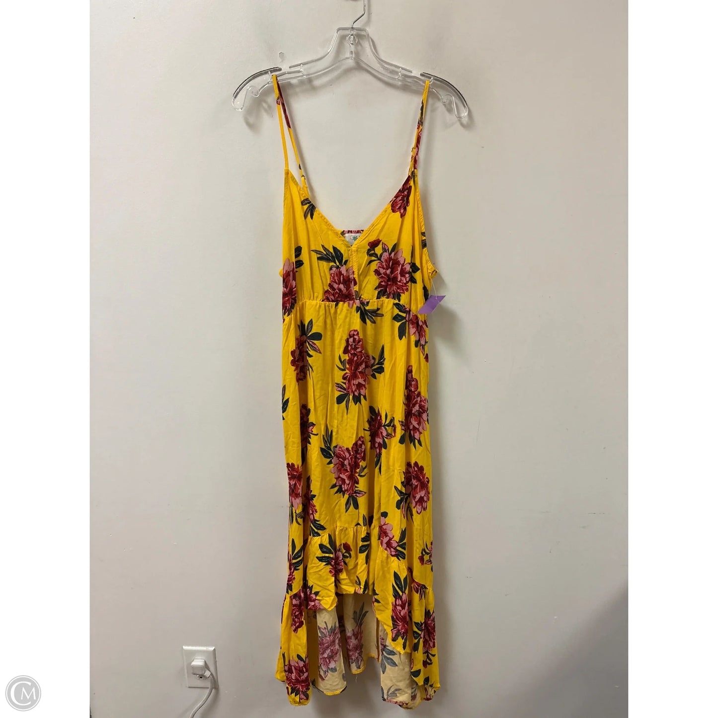 Dress Casual Short By Clothes Mentor In Yellow, Size: 2x