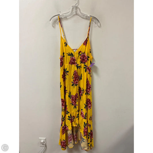 Dress Casual Short By Clothes Mentor In Yellow, Size: 2x