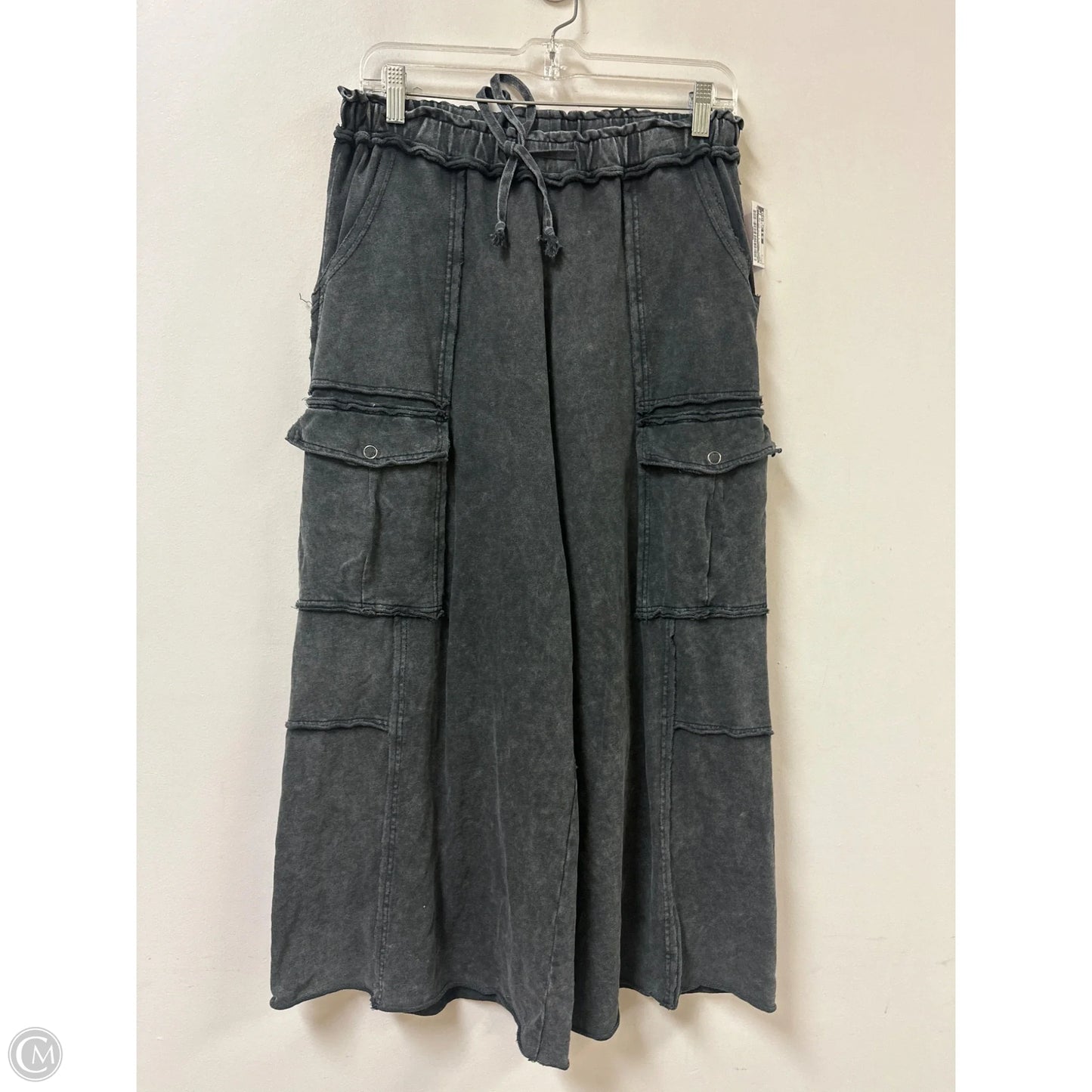 Pants Cargo & Utility By Easel In Grey, Size: 4
