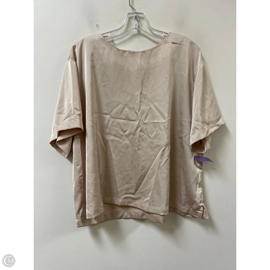 Top Short Sleeve By Old Navy In Tan, Size: Xl