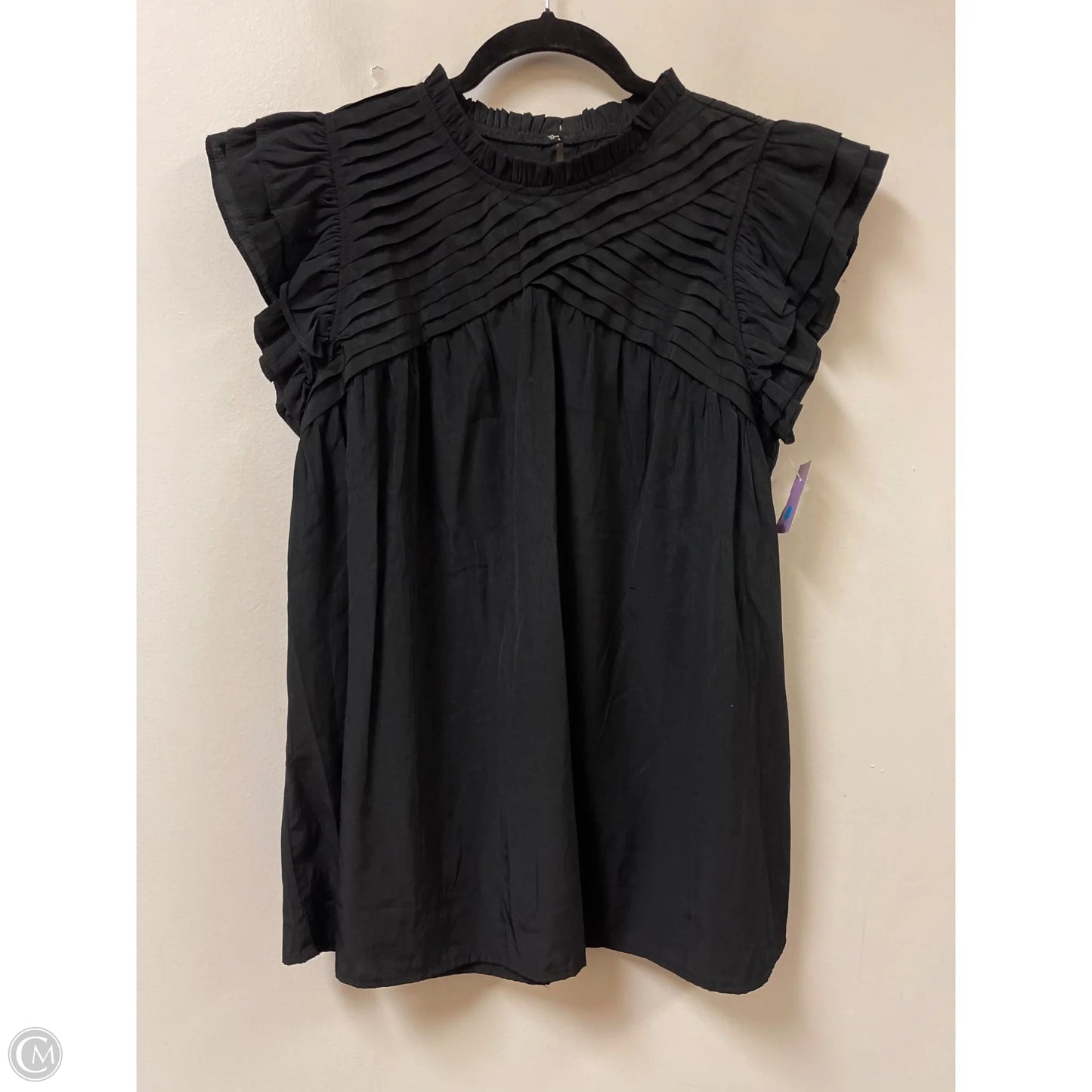 Top Short Sleeve By Clothes Mentor In Black, Size: M