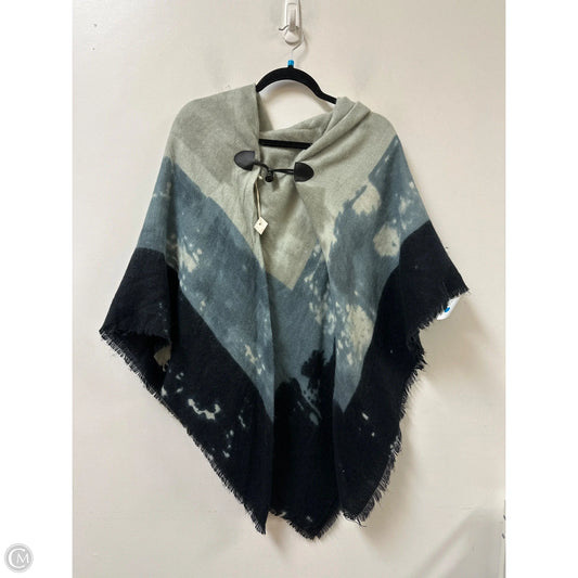 Shawl By Clothes Mentor In Black & Grey, Size: Osfm