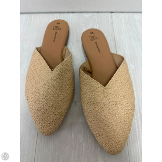 Shoes Flats By Time And Tru In Cream, Size: 9.5