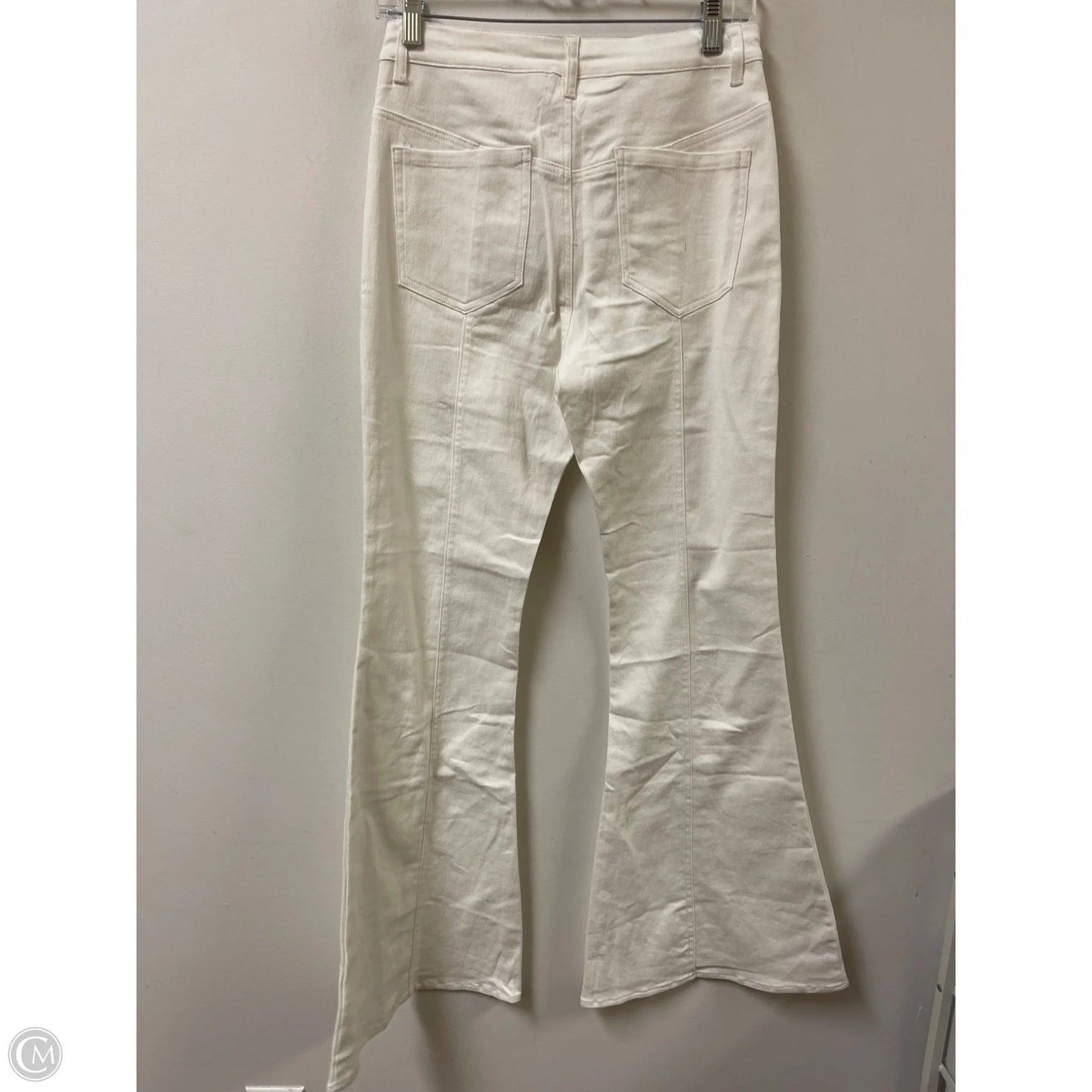 Jeans Flared By Entro In White Denim, Size: 4