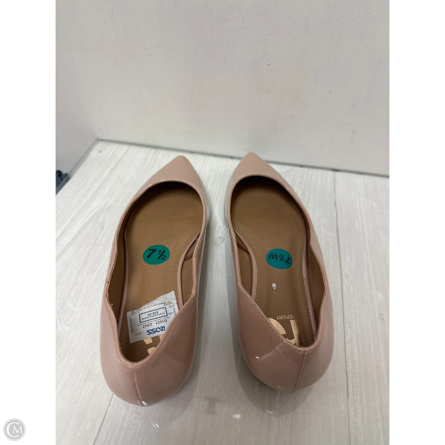 Shoes Flats By Report In Cream, Size: 7.5