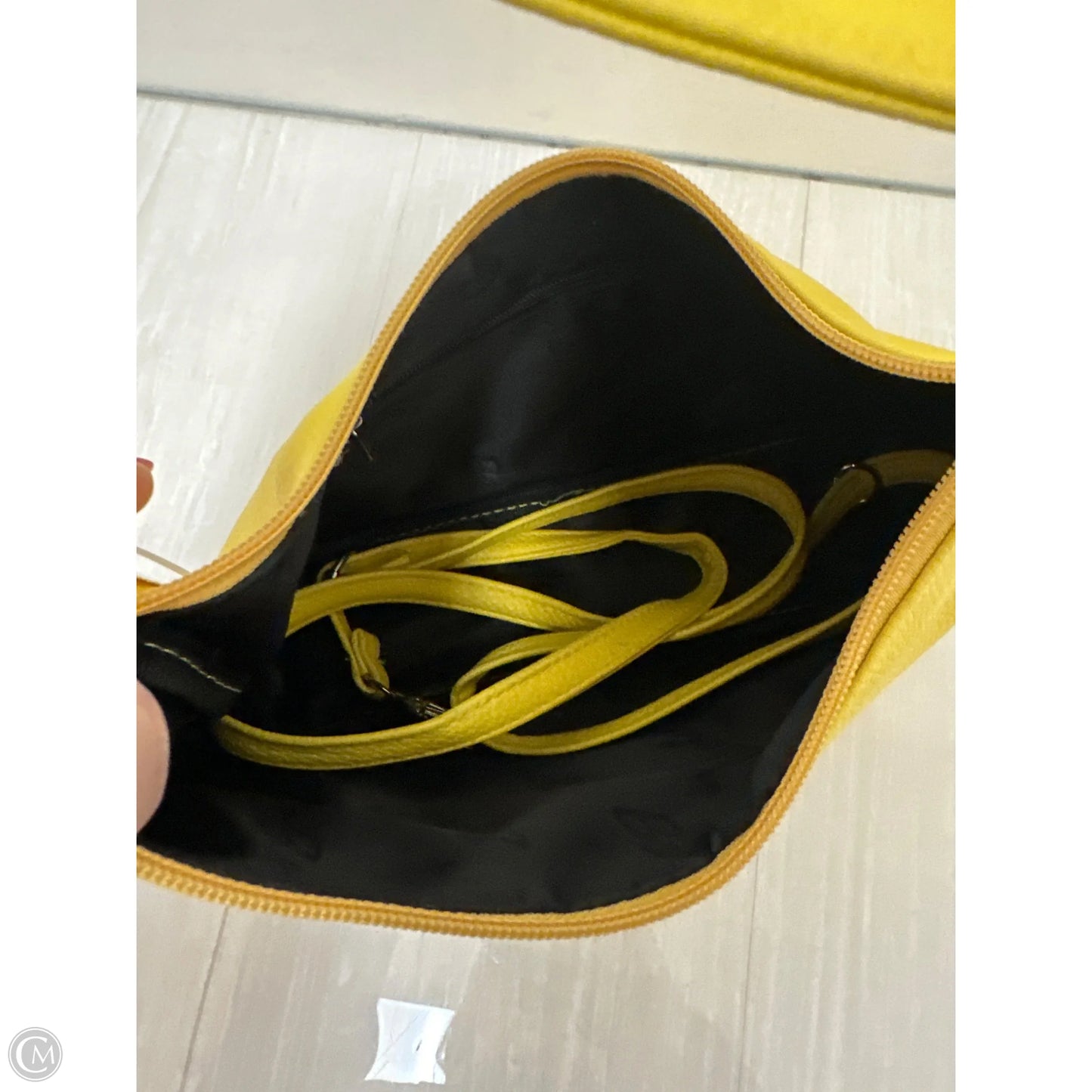 Handbag By Clothes Mentor, Size: Small