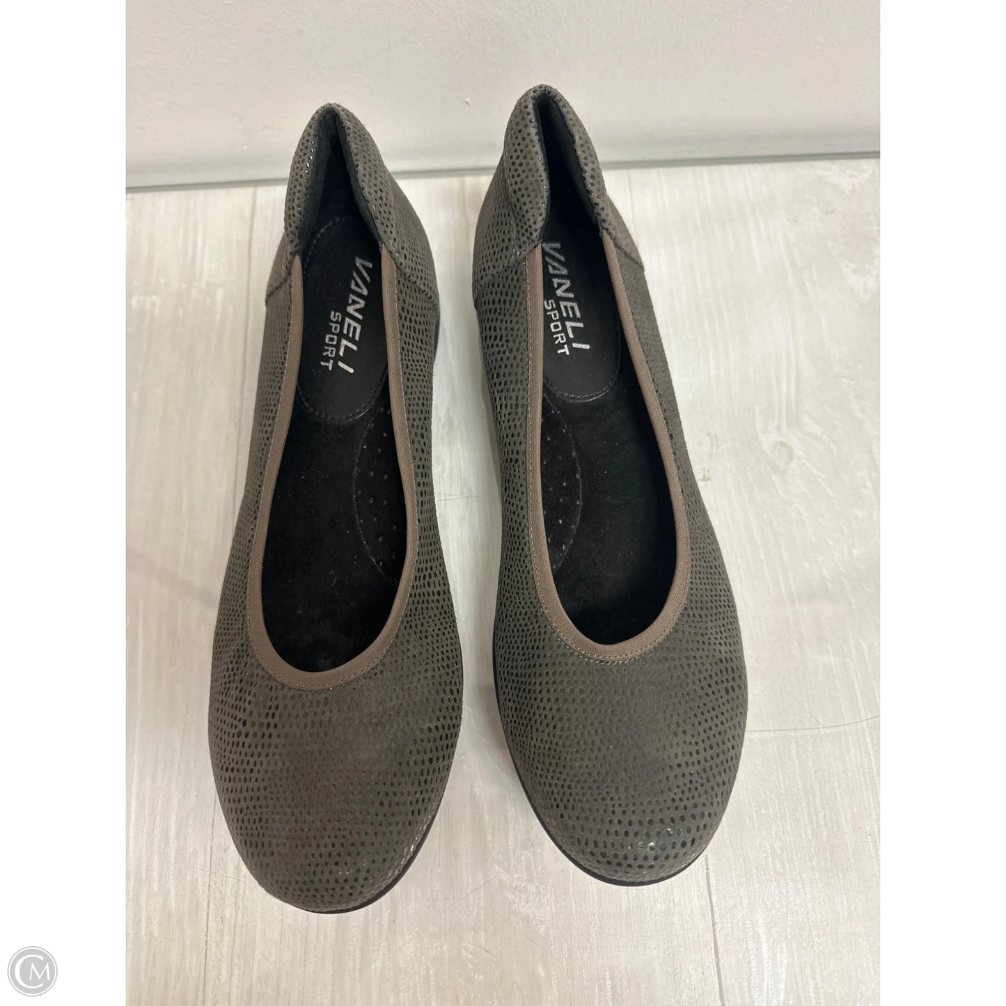 Shoes Heels Wedge By Vaneli In Grey, Size: 7.5