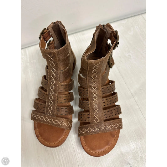 Sandals Flats By Not Rated In Brown, Size: 6