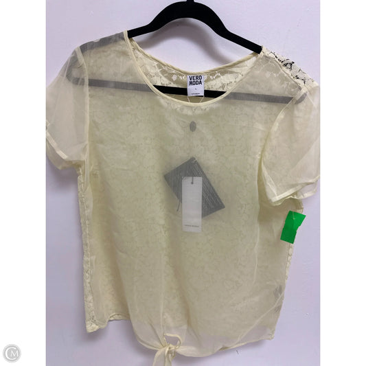 Top Short Sleeve By Vero Moda In Yellow, Size: L
