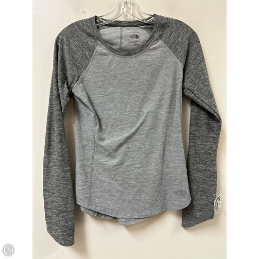 Athletic Top Long Sleeve Crewneck By The North Face In Grey, Size: Xs