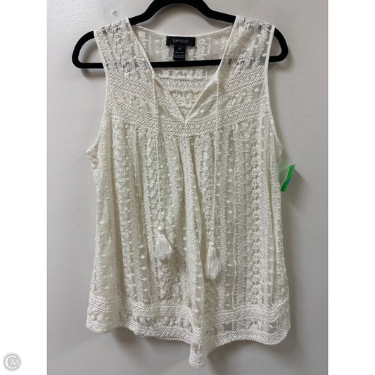 Top Sleeveless By Karen Kane In White, Size: M