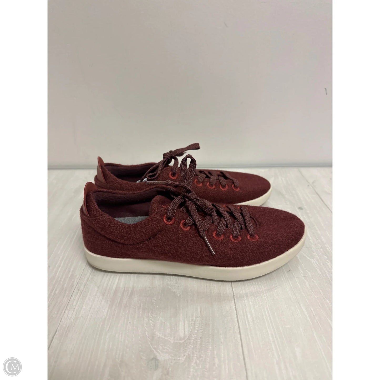 Shoes Sneakers By Allbirds In Red, Size: 9