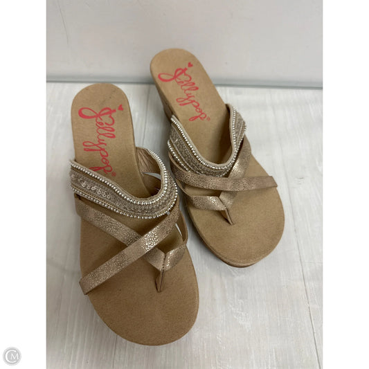 Sandals Heels Wedge By Jelly Pop In Cream, Size: 9