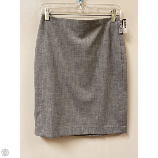 Skirt Midi By Banana Republic In Grey, Size: 2p