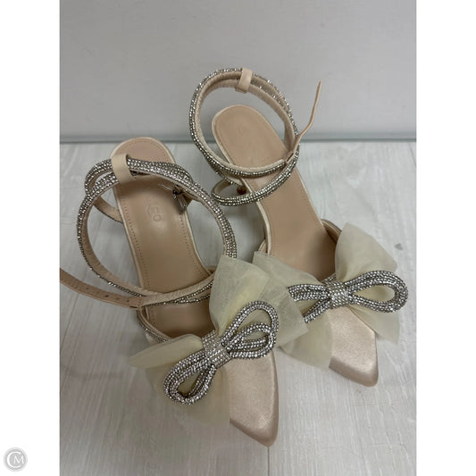 Shoes Heels Stiletto By Clothes Mentor In White, Size: 7.5