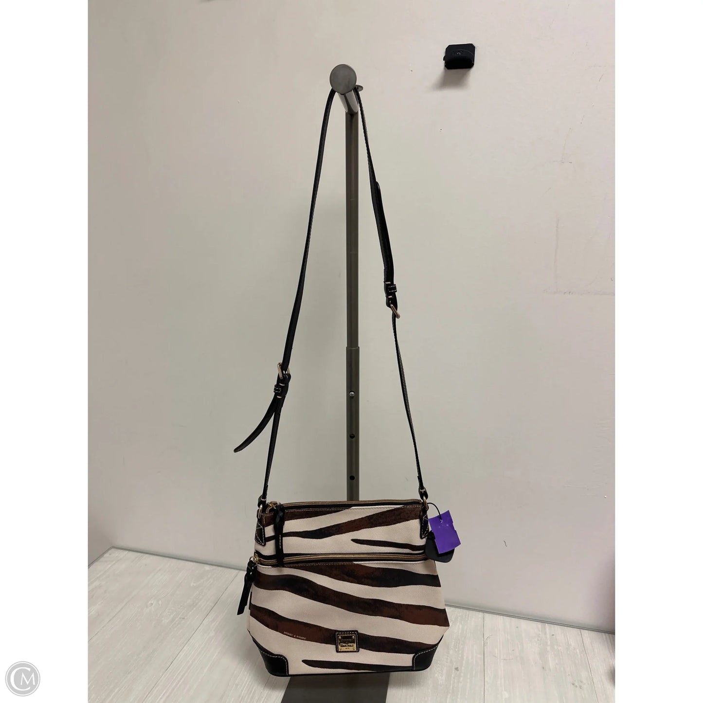 Crossbody Designer By Dooney And Bourke, Size: Medium
