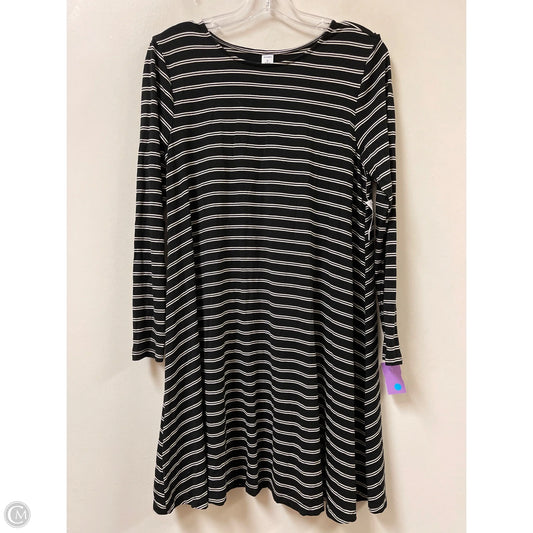 Dress Casual Short By Old Navy In Black & Cream, Size: M