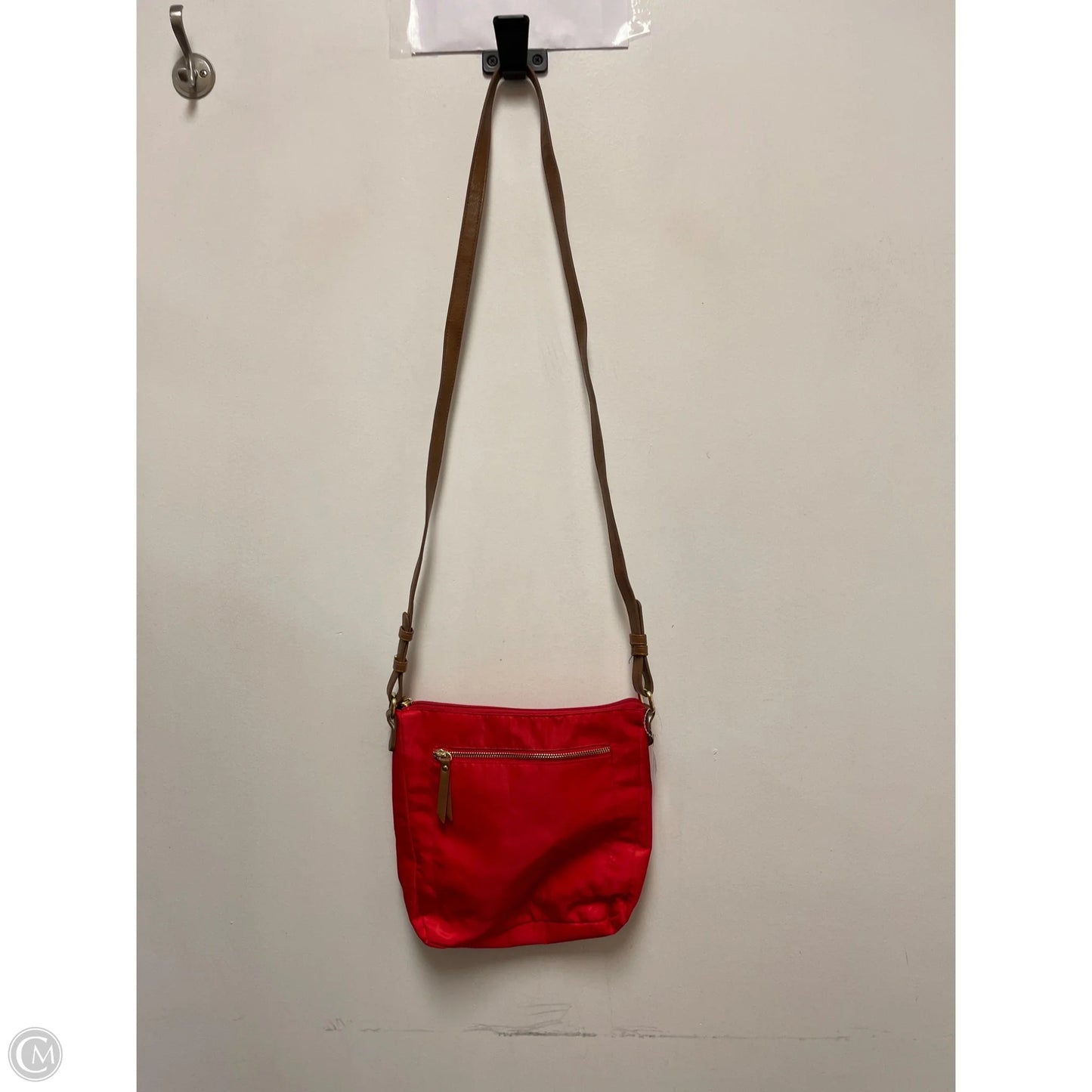 Crossbody By Clothes Mentor, Size: Medium