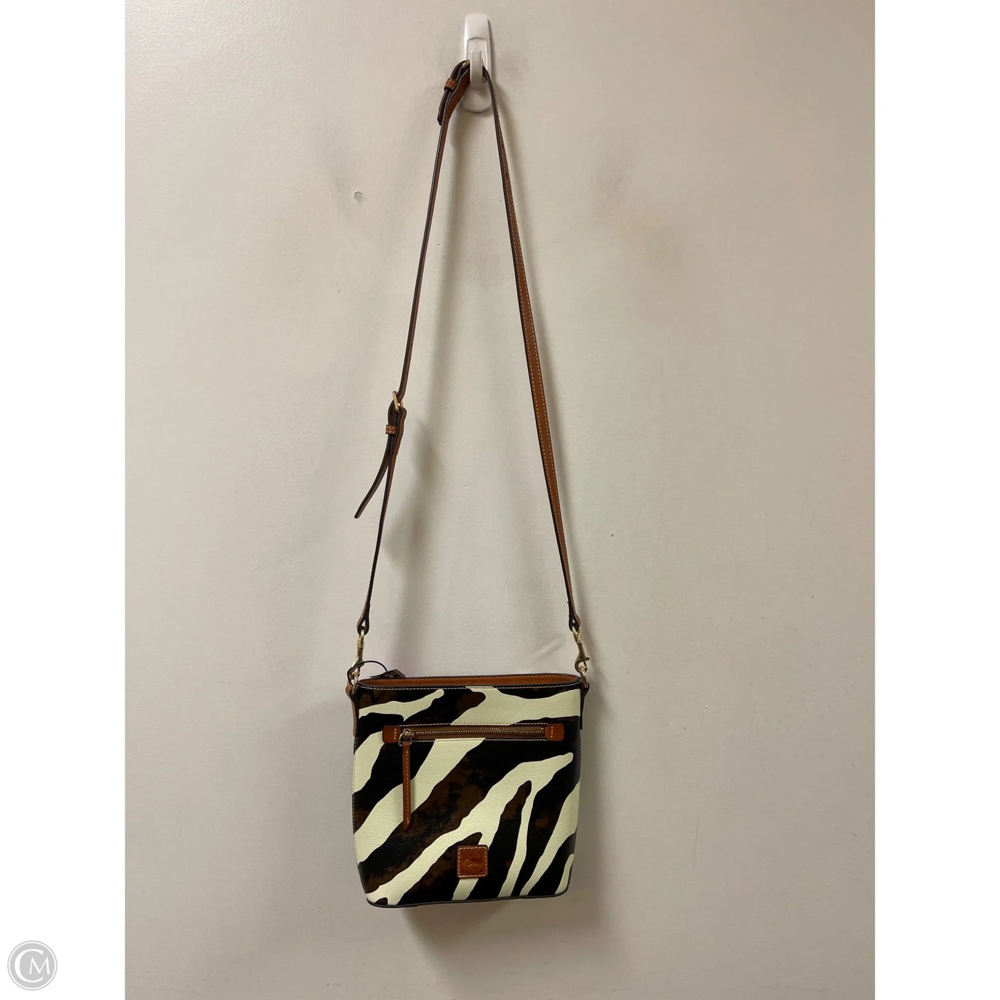 Crossbody Designer By Dooney And Bourke, Size: Medium