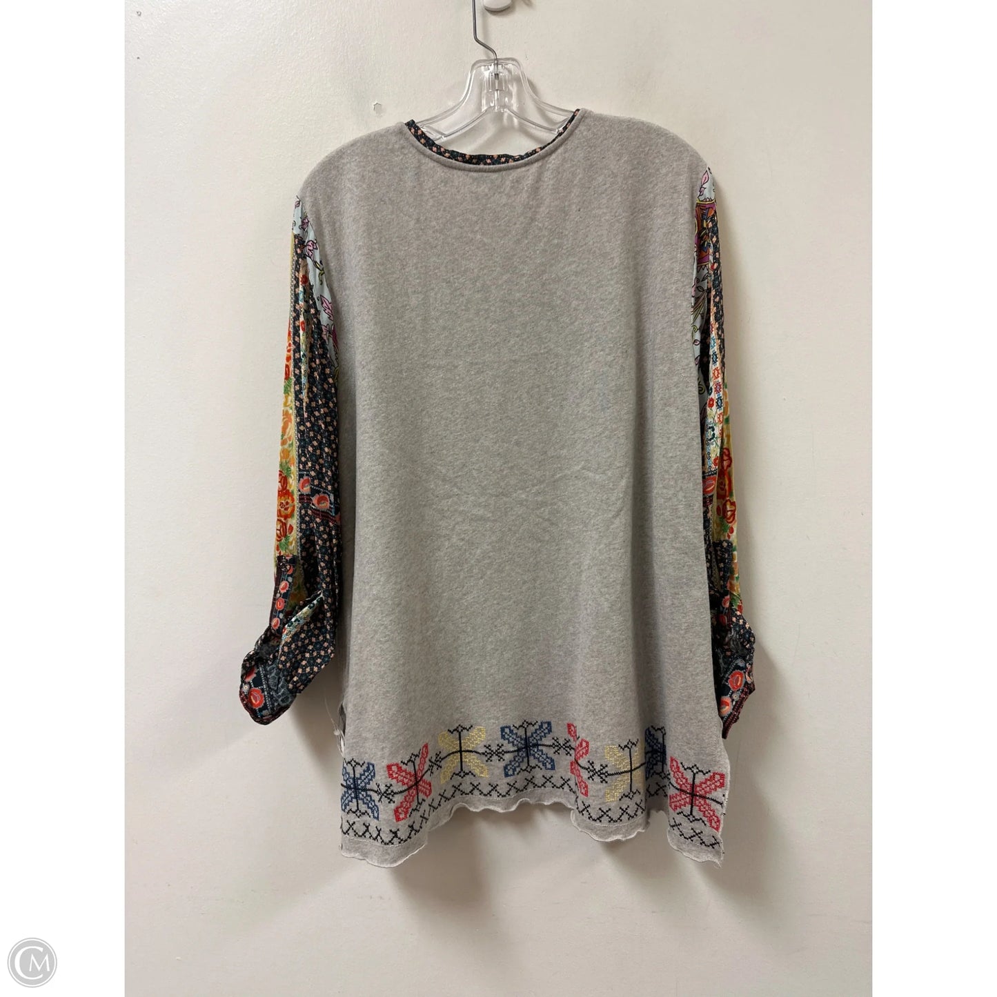 Top Long Sleeve By John Mark In Grey, Size: Xl