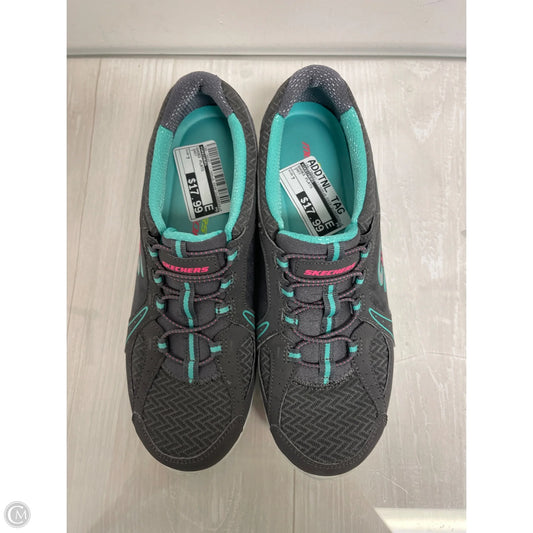 Shoes Flats By Skechers In Grey, Size: 7