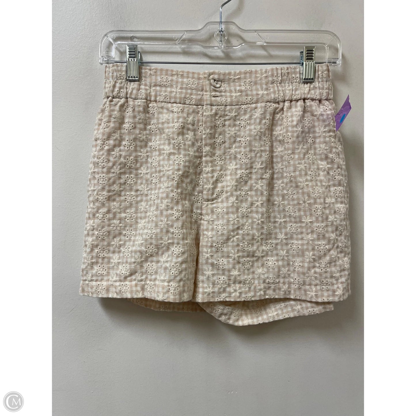 Shorts By Hem & Thread In Cream, Size: 4