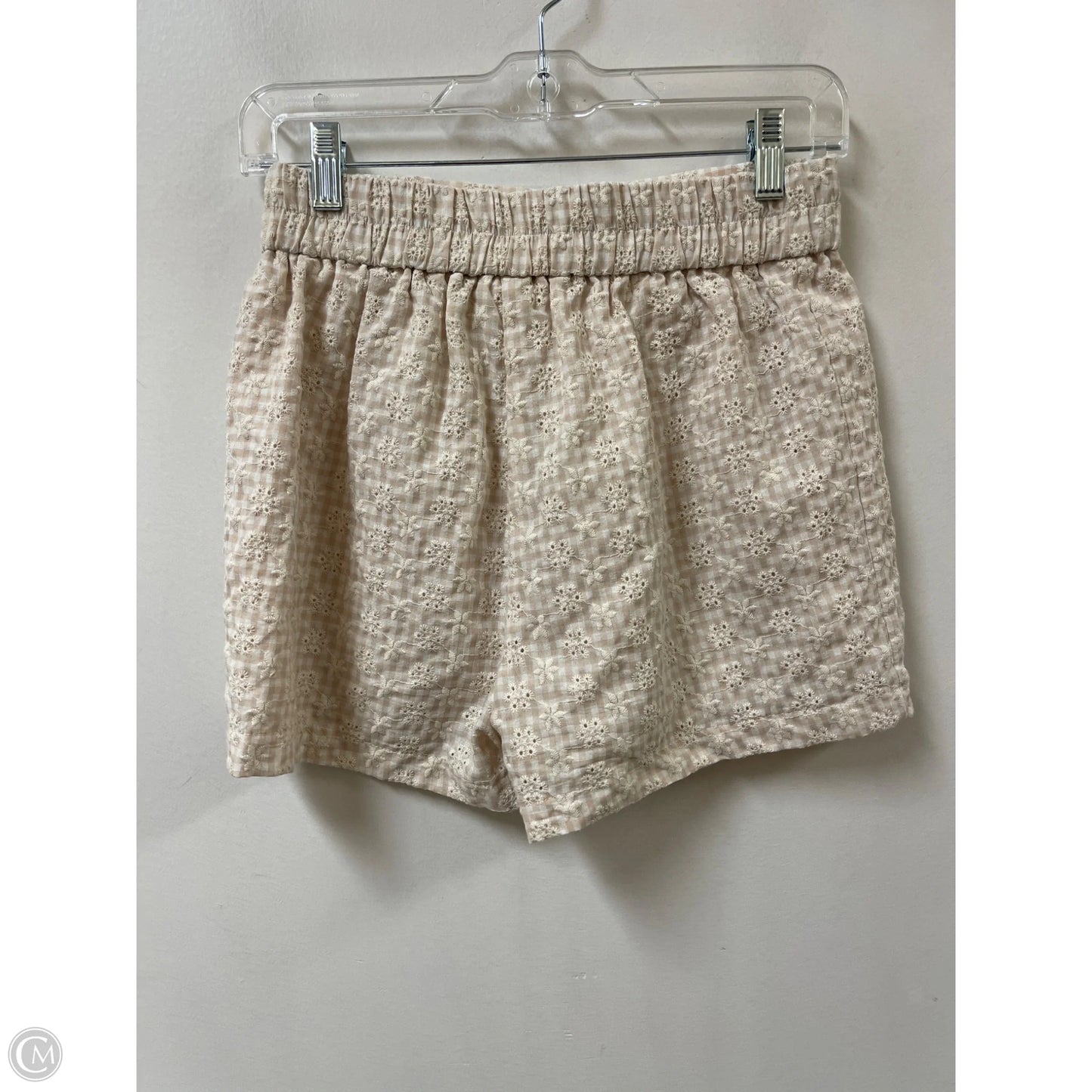 Shorts By Hem & Thread In Cream, Size: 4