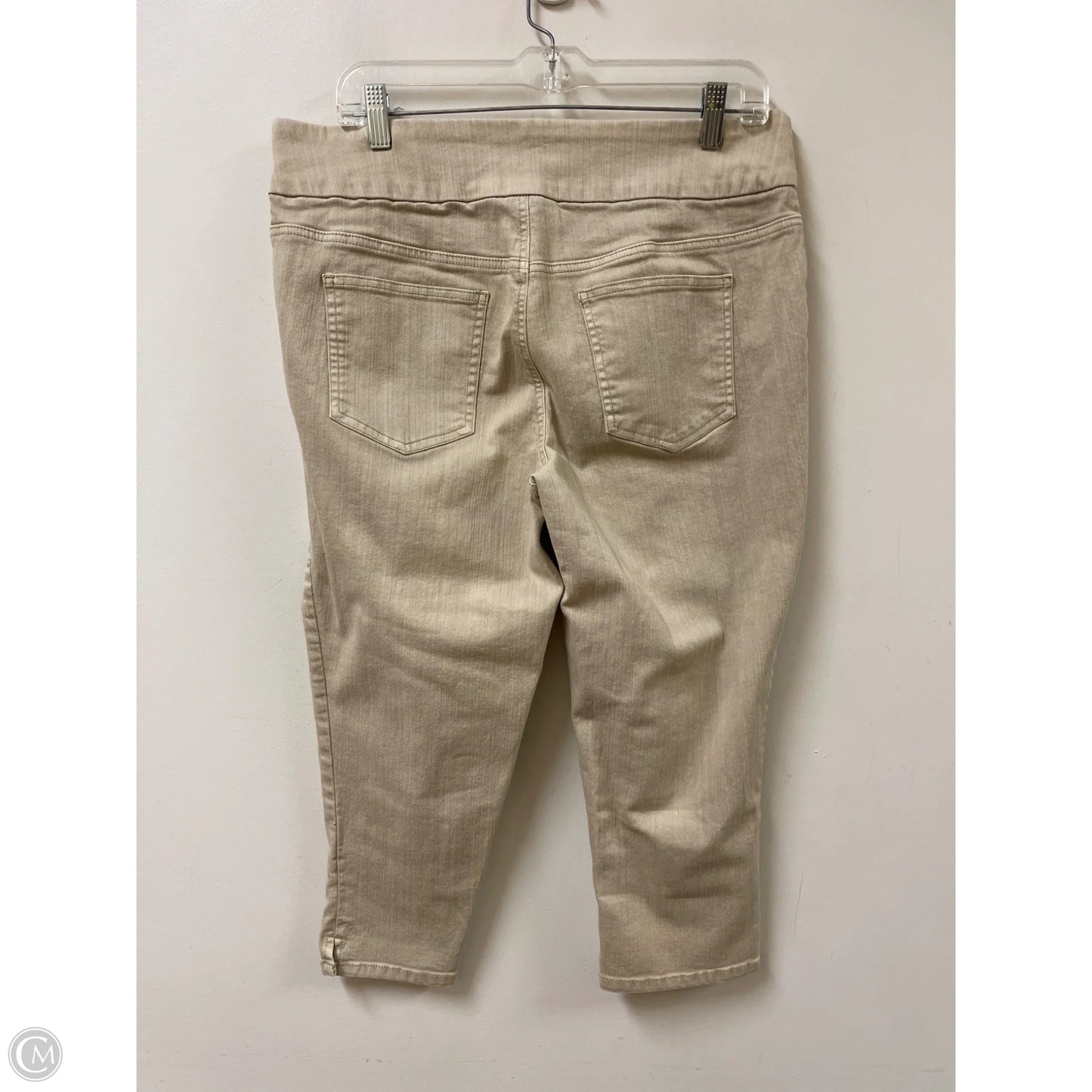 Pants Cropped By Chicos In Cream, Size: 10