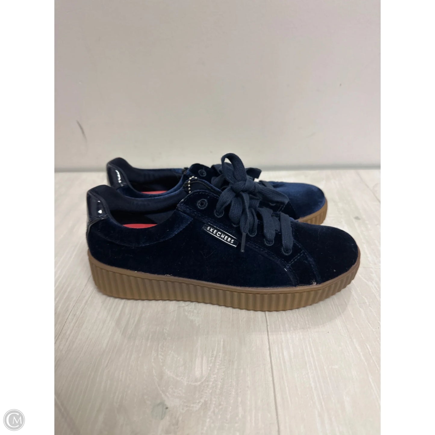 Shoes Sneakers By Skechers In Navy, Size: 6