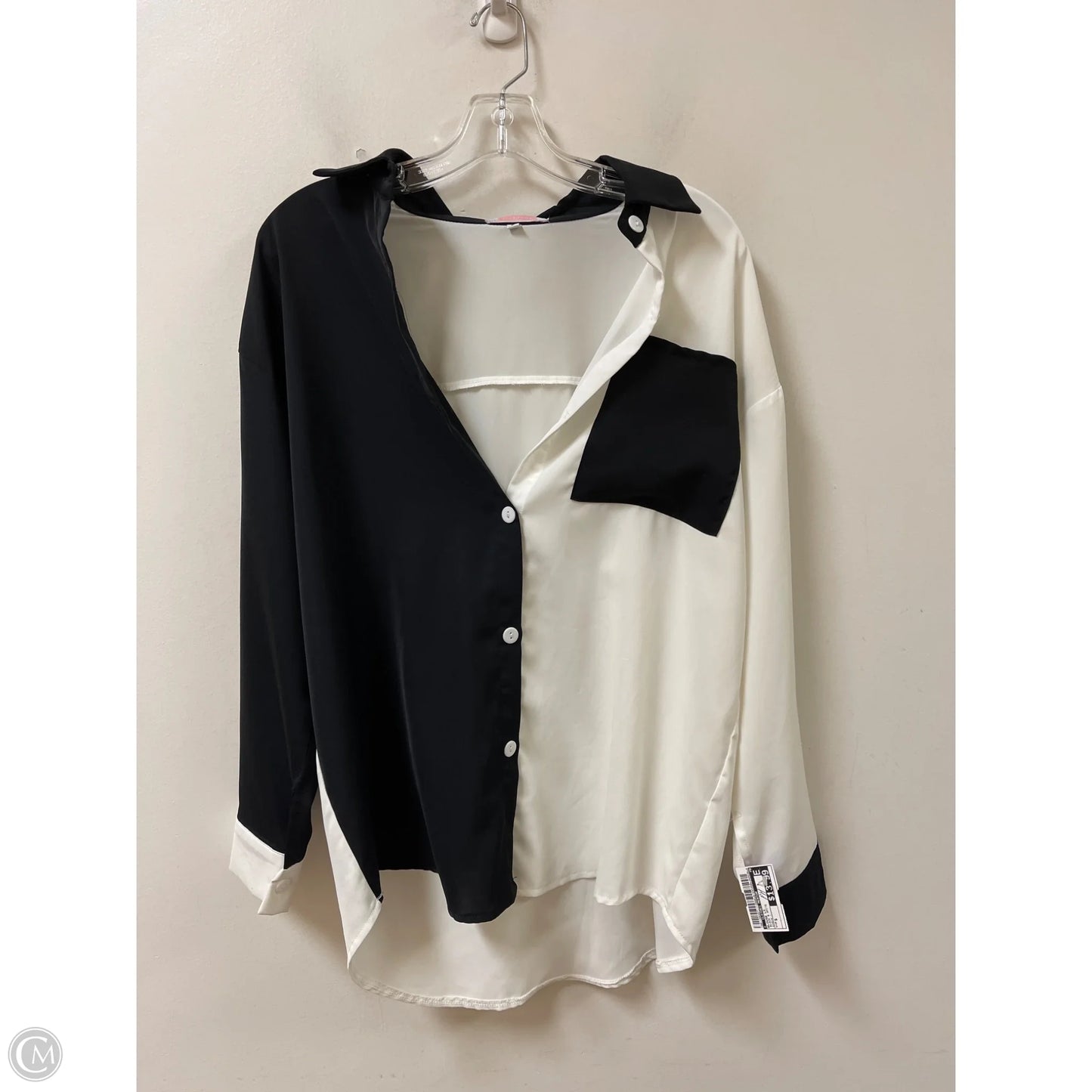 Blouse Long Sleeve By Clothes Mentor In Black & White, Size: S